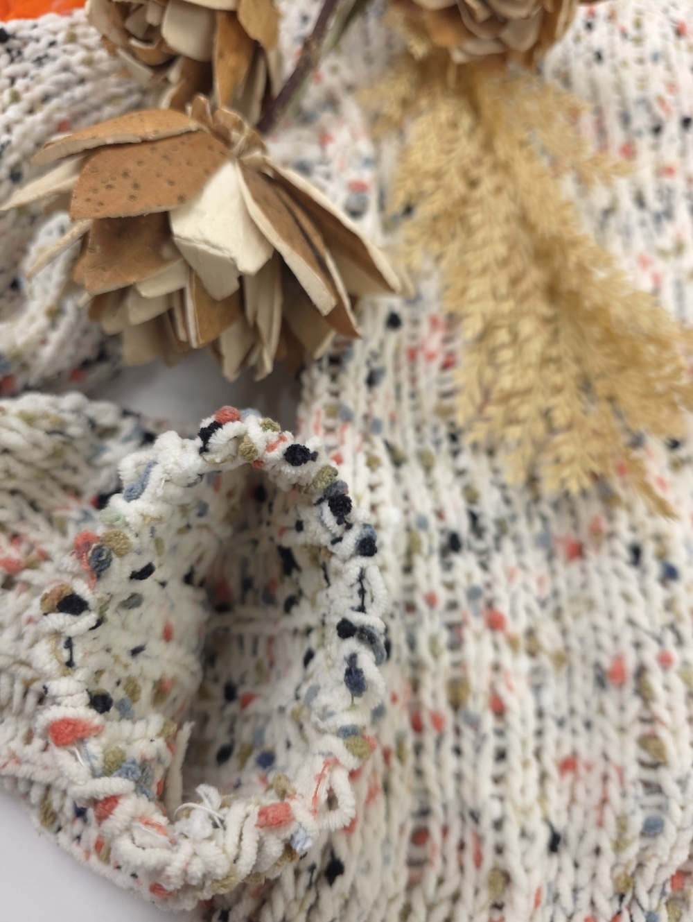 Moon & Madison  Cream Speckled Knit Sweater  Women's Crewneck Long Tunic Style S - Picture 11 of 11